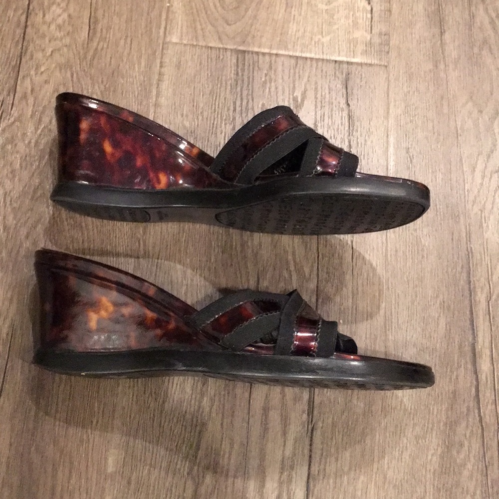 Stuart Weitzman Cognac Slide Sandals Size 7 - image 1